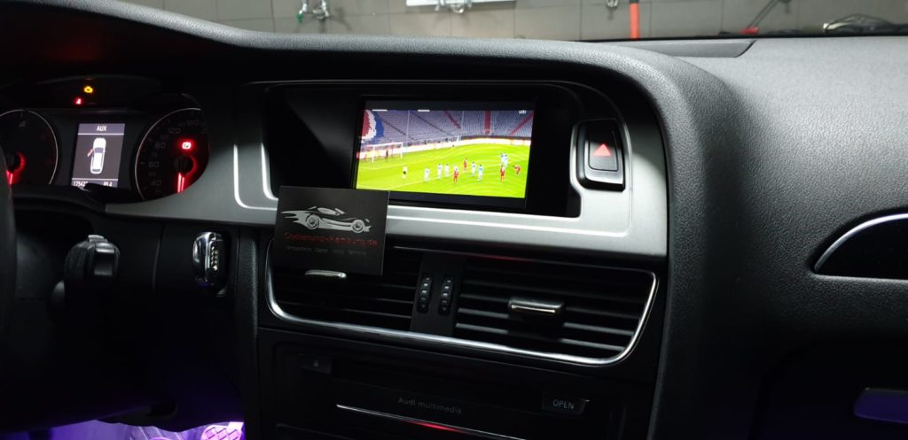 Apple CarPlay nachrüsten in Nordrhein-Westfalen - Recklinghausen, Auto  Hifi & Navigation Anzeigen
